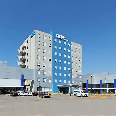 One Queretaro Aeropuerto Hotel El Coyote Exterior photo